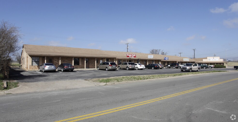 More Photos Of 400 Chisholm Valley Dr, Round Rock Unknown For Lease