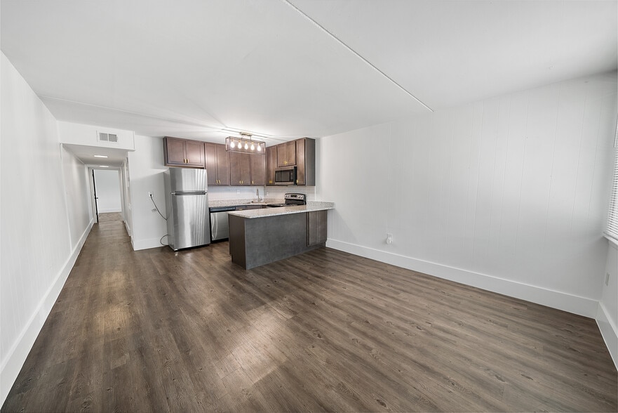 More Photos Of 480 Santa Rosa Blvd, Fort Walton Beach Apartments For Sale