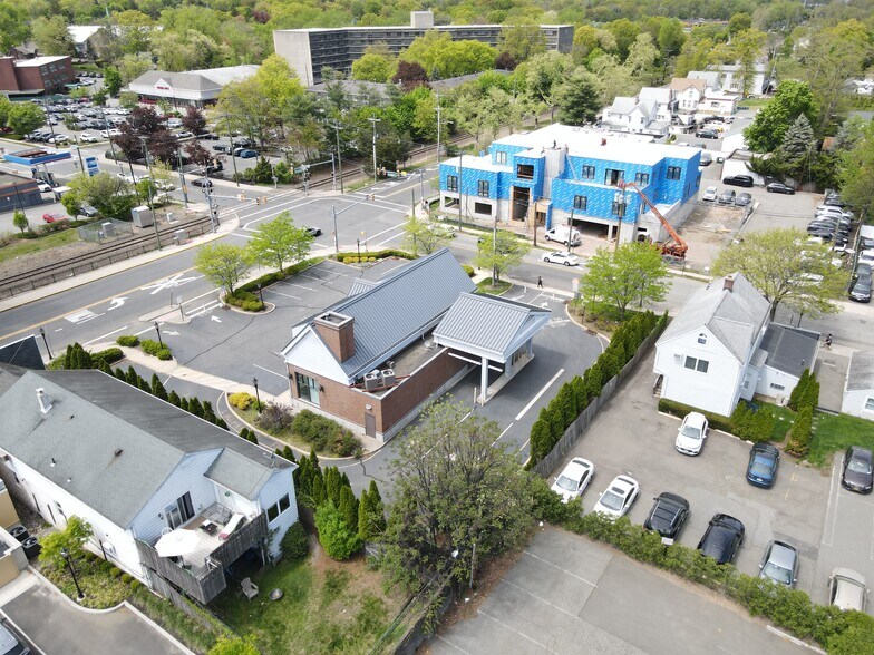 More Photos Of 553 Broadway, Westwood Bank For Lease