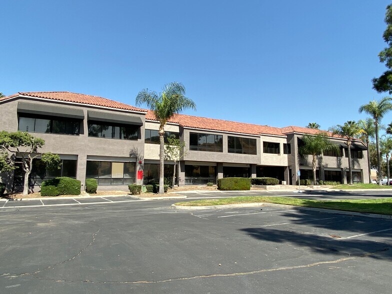 More Photos Of 1060 E Washington St, Colton Unknown For Lease