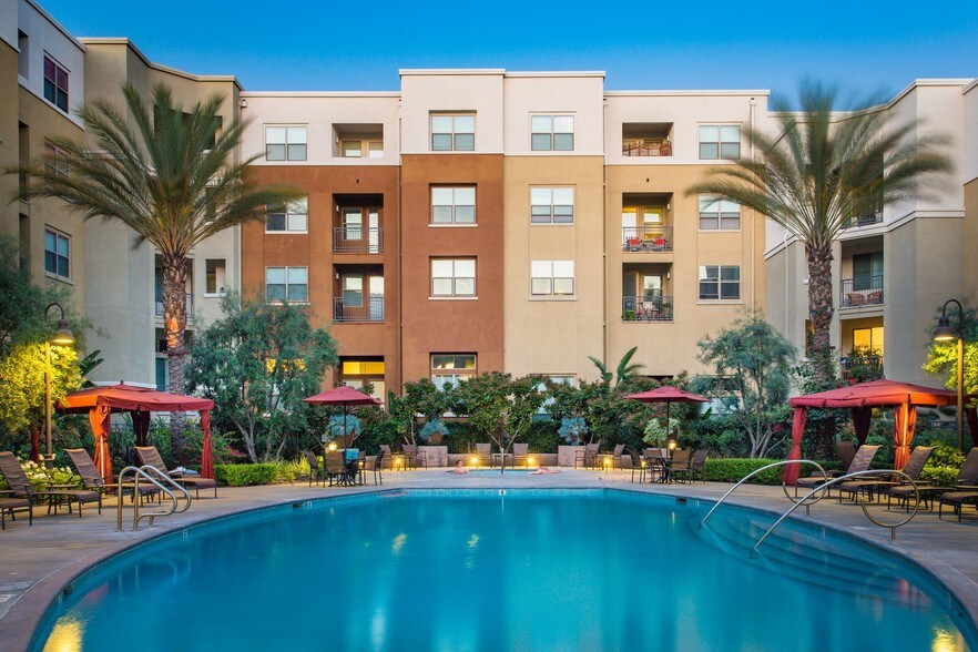 More Photos Of 700 S Myrtle Ave, Monrovia Apartments For Lease