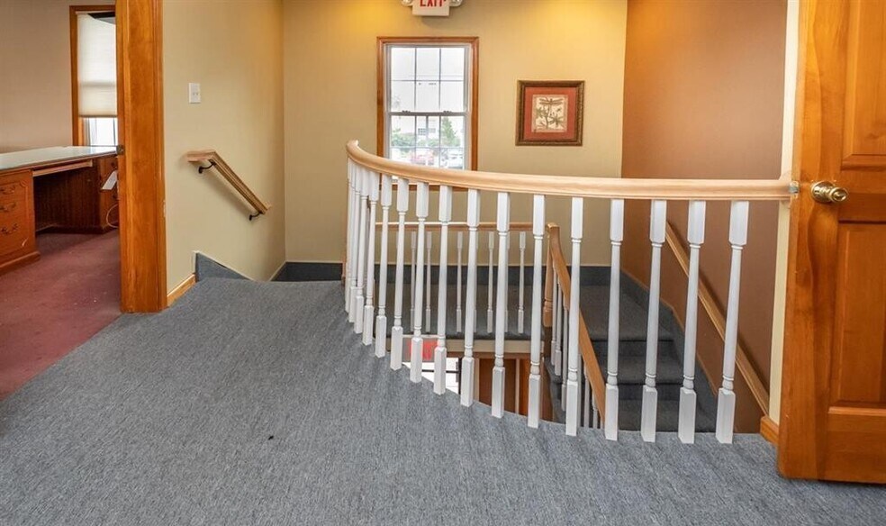 More Photos Of 220 Forsgate Dr, Jamesburg Loft Creative Space For Lease