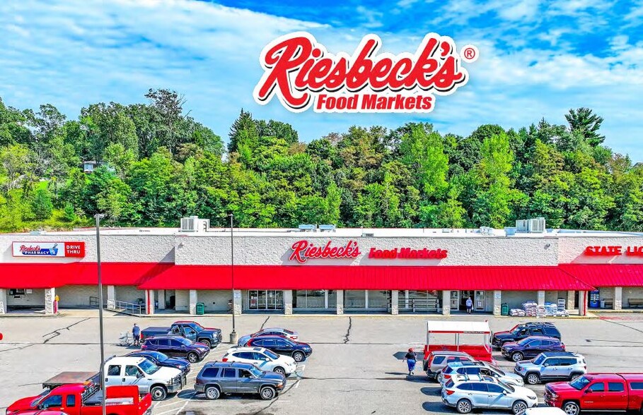 More Photos Of 2200 June Pky, Zanesville Supermarket For Sale