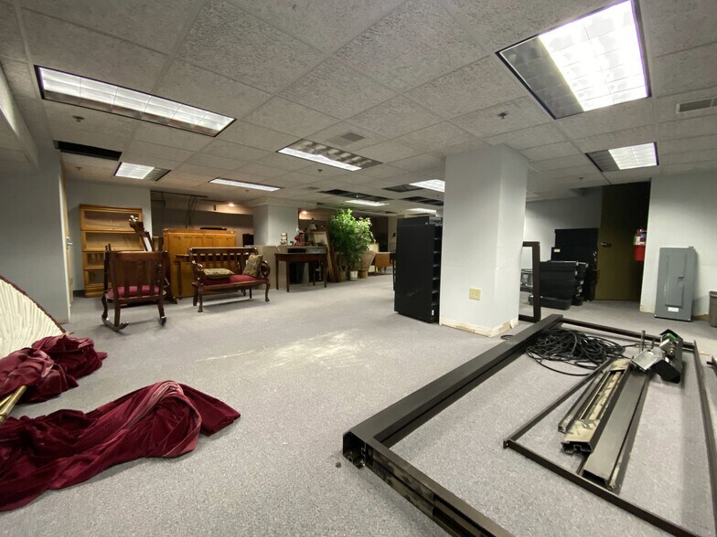 More Photos Of 1408 Strongs Ave, Stevens Point Apartments For Lease