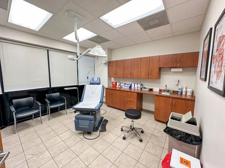 More Photos Of 3467 W Hillsboro Blvd, Deerfield Beach Office For Sale