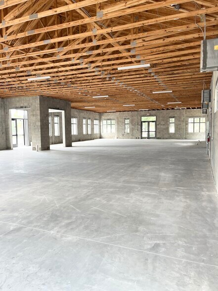 More Photos Of 16608 Sunrise Lakes Blvd, Clermont Medical For Lease