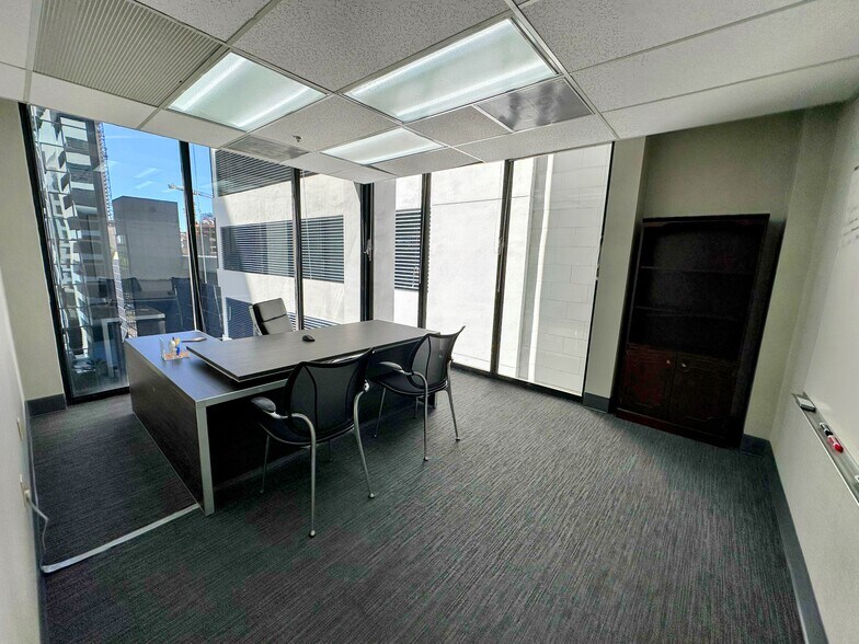 More Photos Of 1110 Brickell Ave, Miami Office For Sale