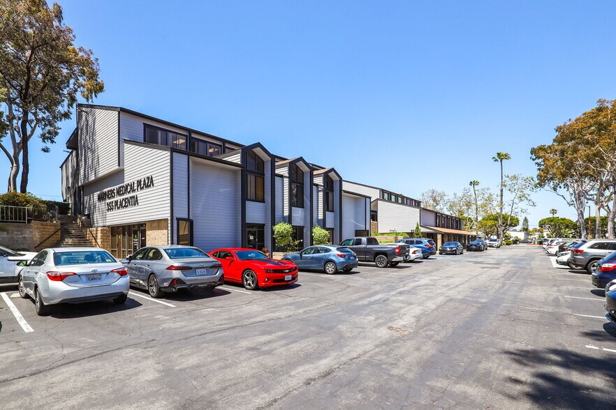 More Photos Of 355 Placentia Ave, Newport Beach Medical For Sale