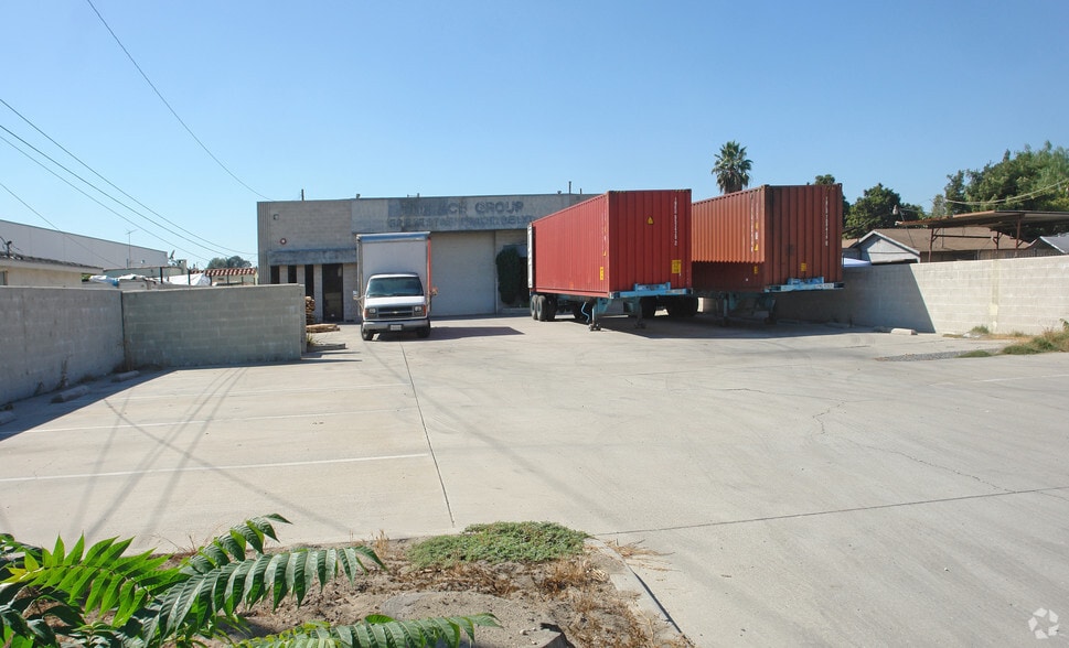More Photos Of 2615 Loma Ave, South El Monte Warehouse For Lease