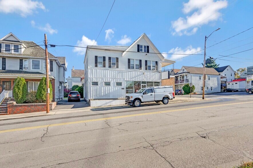 More Photos Of 535 Green Ridge St, Scranton Storefront Retail Residential For Sale