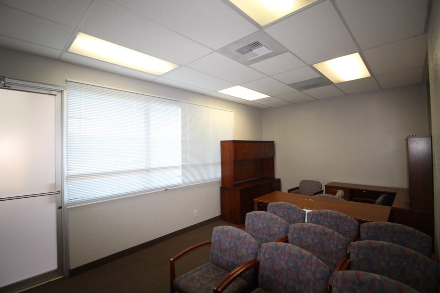 More Photos Of 3505 E Flamingo Rd, Las Vegas Medical For Lease