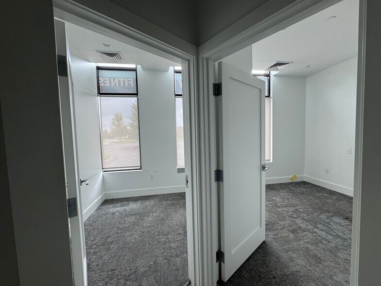 More Photos Of 7320 Aspect Dr, Granger General Retail For Lease
