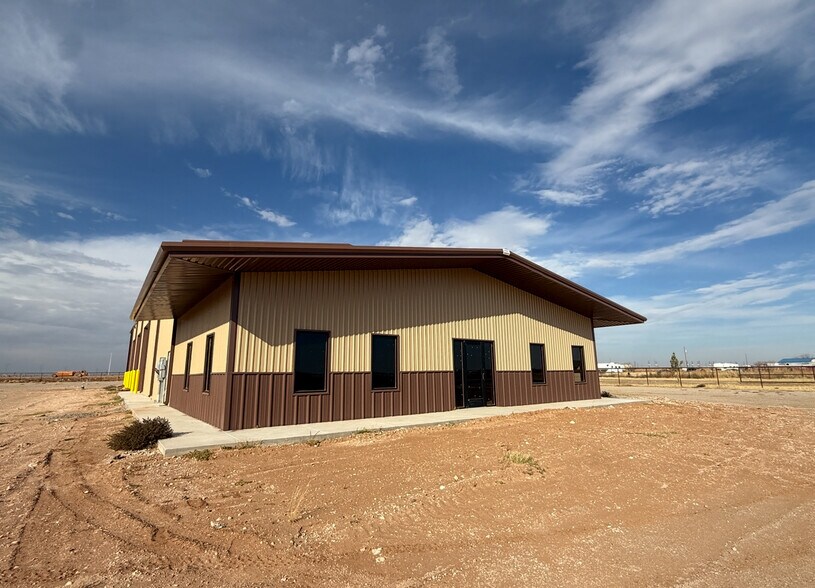 Primary Photo Of 2945 I-20, Stanton Warehouse For Lease