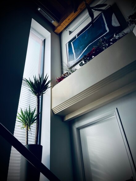 More Photos Of 1540 Hannah Ave, Forest Park Light Distribution For Lease