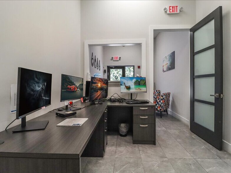 More Photos Of 73 SW 12th Ave, Dania Beach Warehouse For Sale