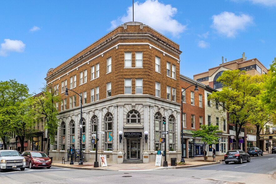 More Photos Of 5 S Market St, Frederick Storefront Retail Office For Lease