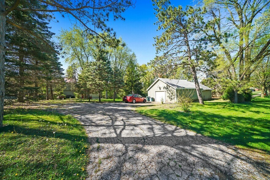 More Photos Of 712 S Plum Grove Rd, Palatine Land For Sale