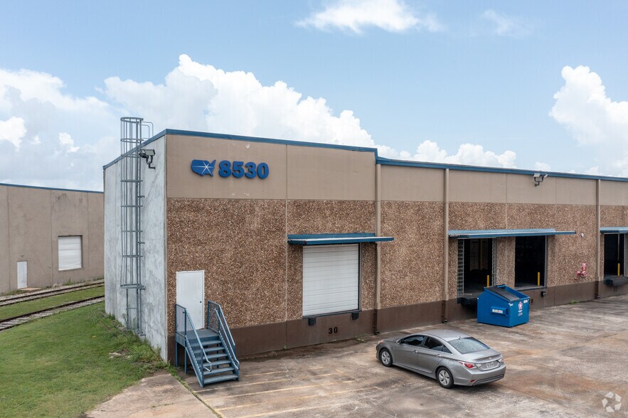 Primary Photo Of 8500 Market St, Houston Unknown For Lease