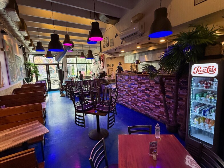 More Photos Of 170 NW 24th St, Miami Restaurant For Lease