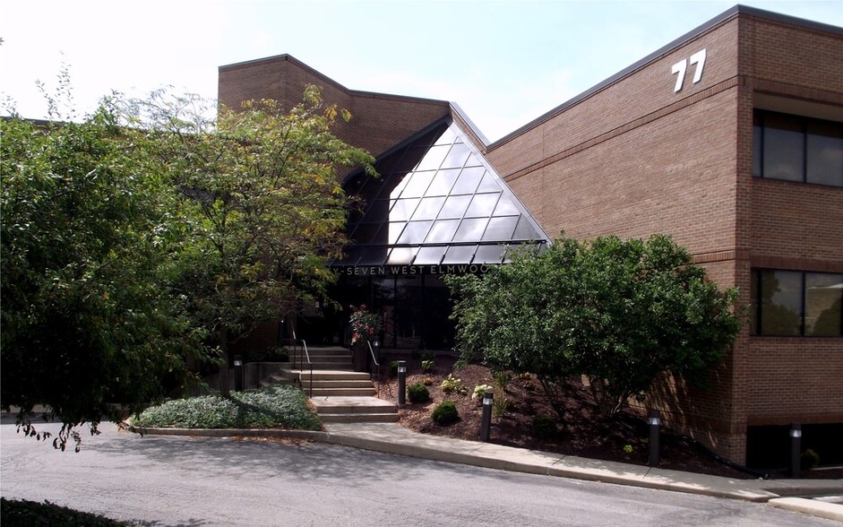 More Photos Of 77 W Elmwood Dr, Dayton Office For Lease
