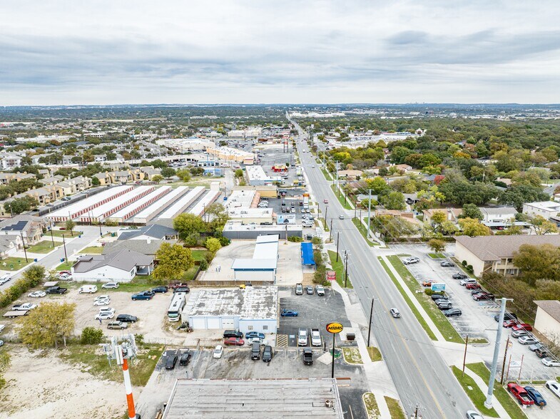 More Photos Of 11303 West Ave, San Antonio Carwash For Lease