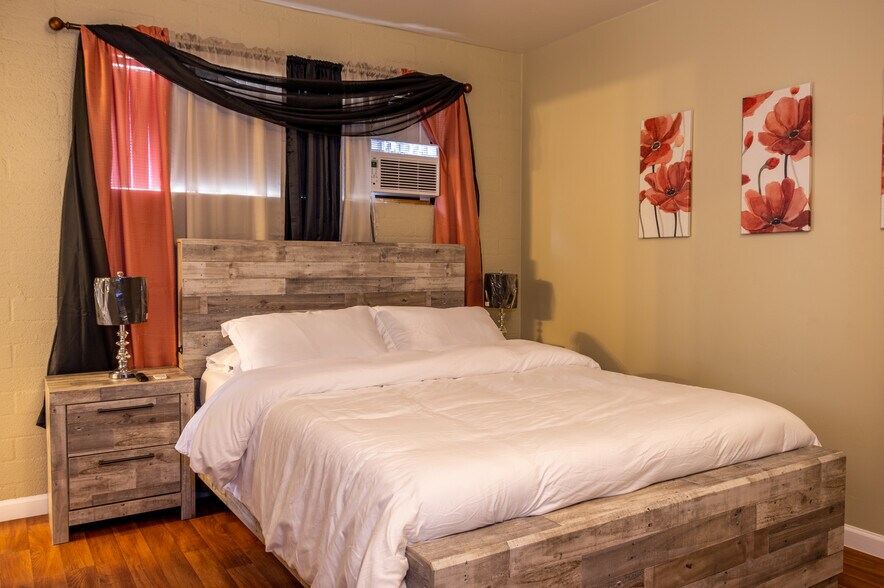 More Photos Of 4302 E Bellevue St, Tucson Apartments For Sale