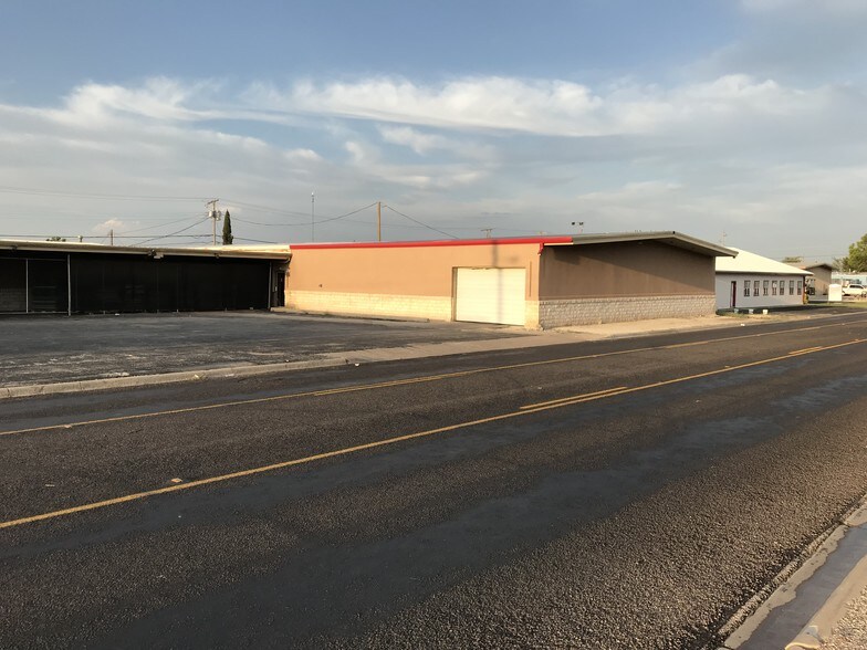 More Photos Of 1720 E 7th St, Odessa Industrial For Lease