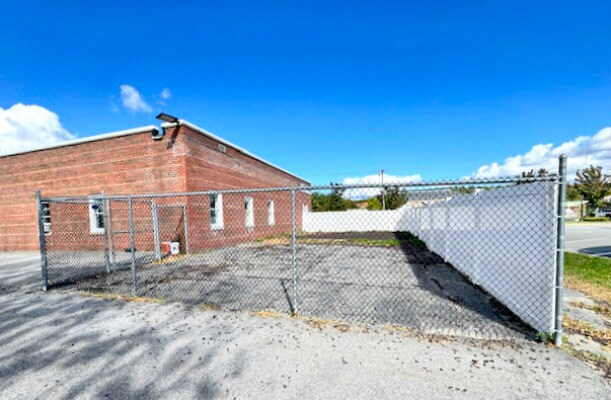 More Photos Of 676 Broadway, Bangor Office For Lease