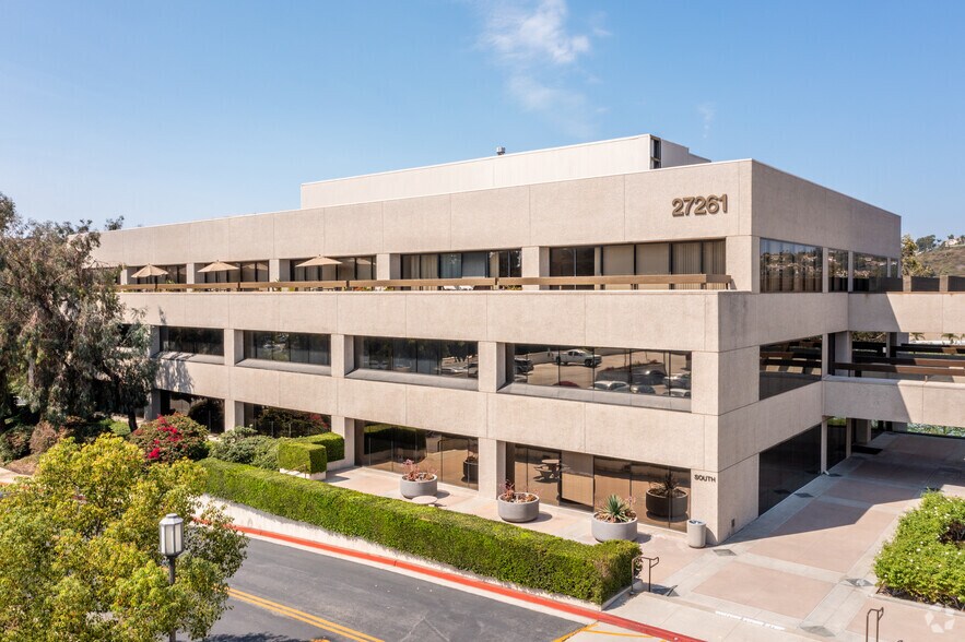 More Photos Of 27261 Las Ramblas, Mission Viejo Office For Lease