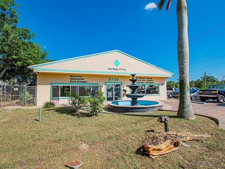 More Photos Of 5720 US Highway 1, Vero Beach Auto Repair For Sale