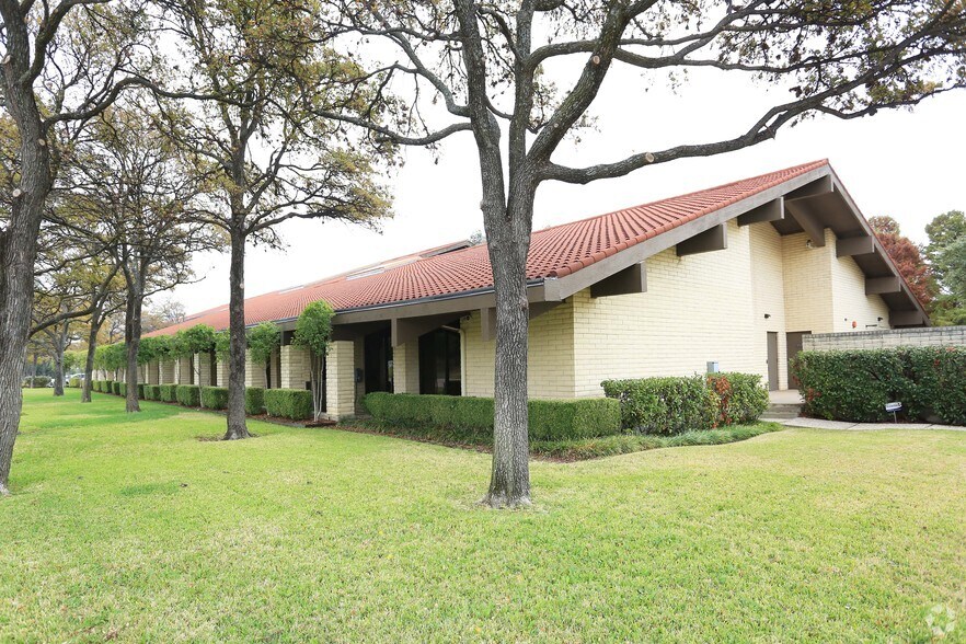 Primary Photo Of 4950 N O'Connor Blvd, Irving Office For Lease