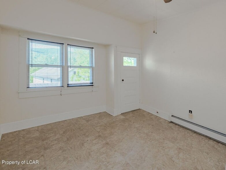 More Photos Of 310 E Main St, Nanticoke Apartments For Sale