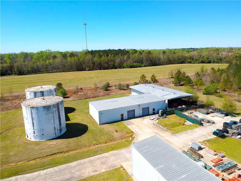 More Photos Of 9104 Alex Harvin Hwy, Summerton Manufacturing For Sale
