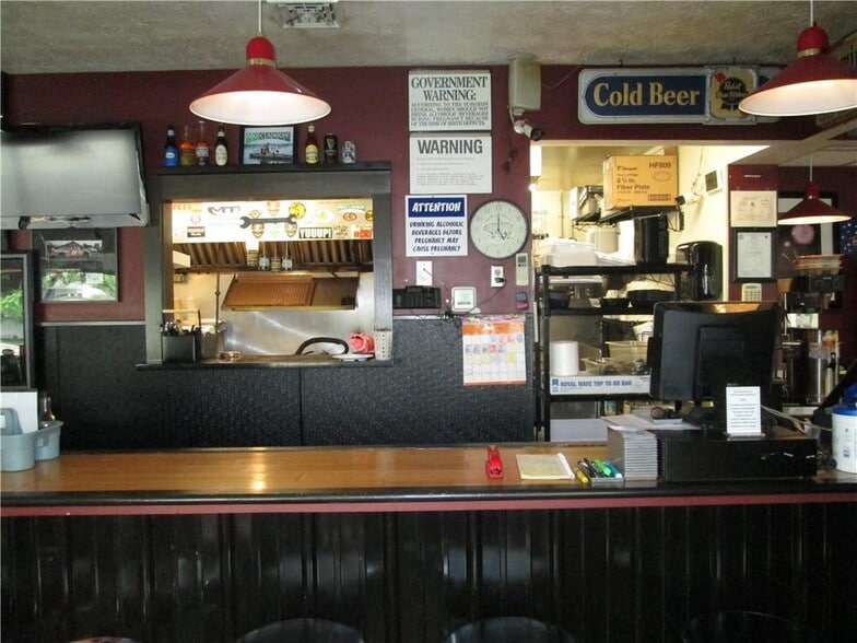 More Photos Of 3415 Rochester Rd, Lakeville Restaurant For Sale