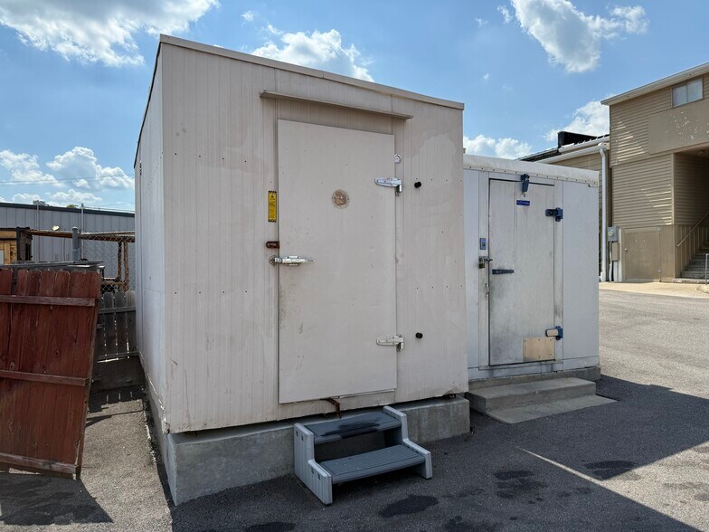 More Photos Of 160 W Broadway St, Sparta Specialty For Sale