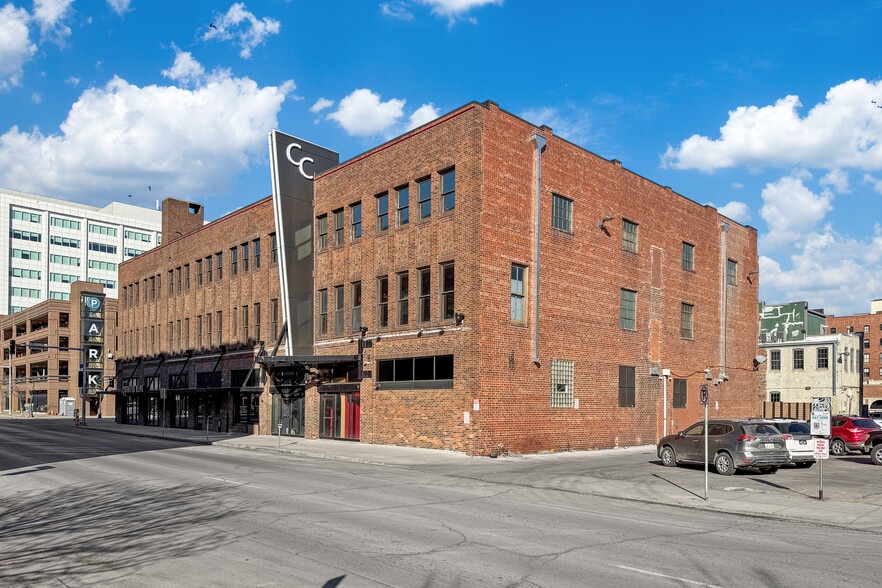 More Photos Of 216 Court Ave, Des Moines General Retail For Sale