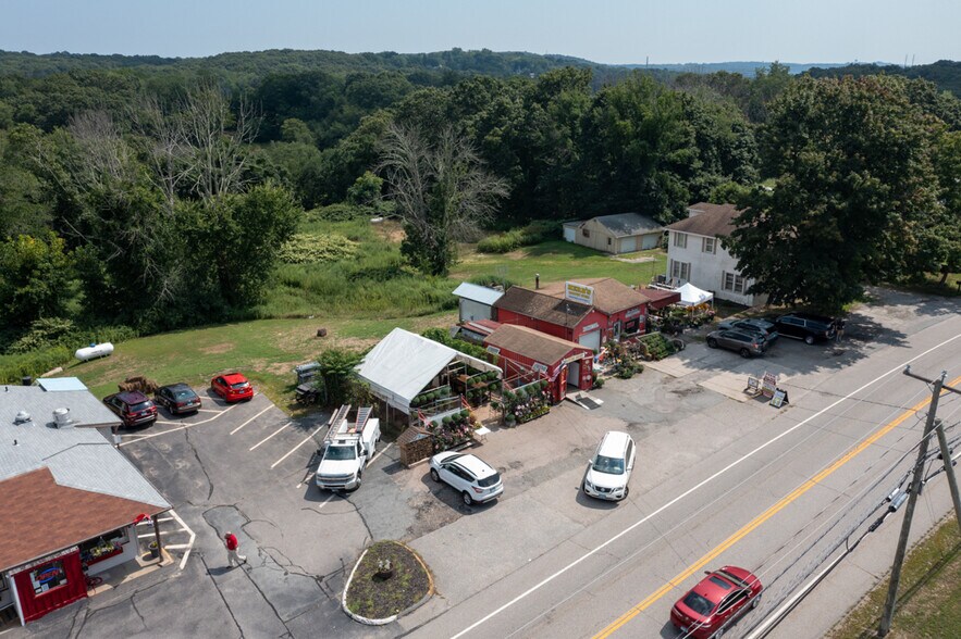 More Photos Of 1105 Route 32, Uncasville Freestanding For Sale