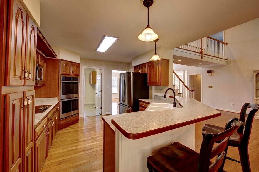 More Photos Of 113 Robert Bruce dr, Manteo Flex For Sale