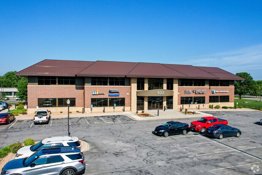More Photos Of 622 Roosevelt Rd, Saint Cloud Office For Lease