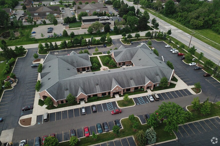 More Photos Of 5958 N Canton Center Rd, Canton Township Medical For Lease