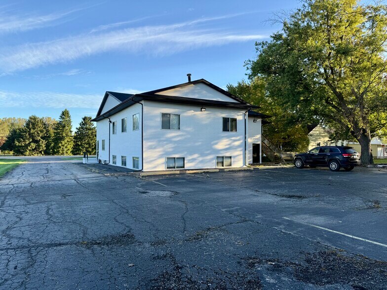 More Photos Of 5046 Davison Rd, Burton Office For Sale