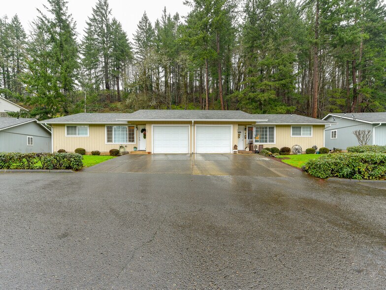 More Photos Of 201-307 Trees Ct, Silverton Apartments For Sale