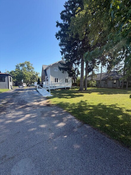 Primary Photo Of 4058 State St, Saginaw Office For Sale