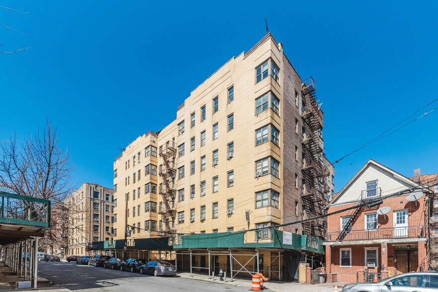 More Photos Of 3000 Valentine Ave, Bronx Apartments For Sale