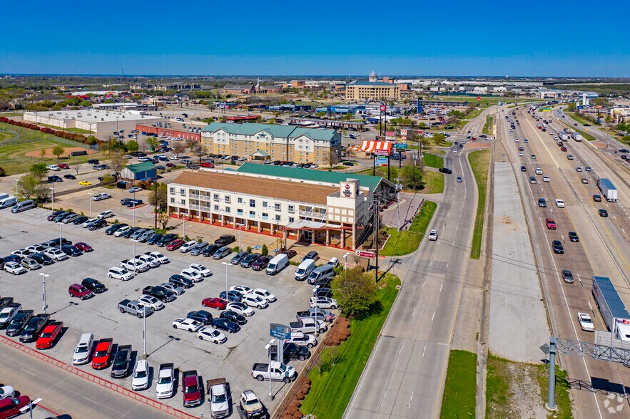 More Photos Of 996 E Interstate 30, Rockwall Hotel For Sale