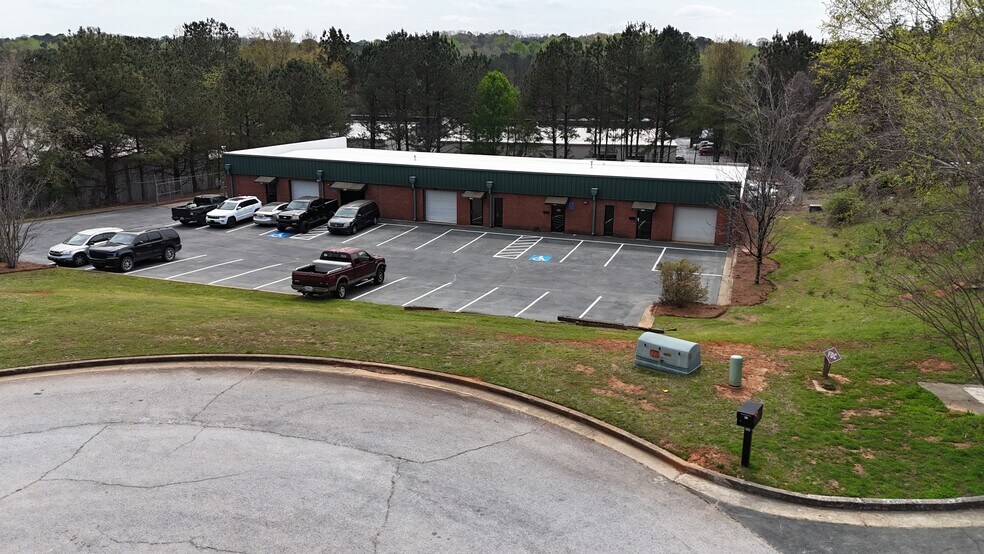 Primary Photo Of 25 Juniper Ct, Covington Warehouse For Lease