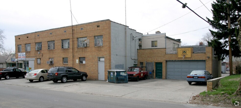 More Photos Of 1446 W Sylvania Ave, Toledo Storefront Retail Residential For Sale