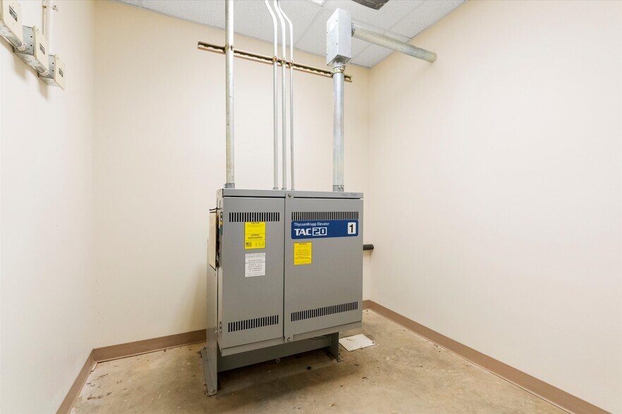 More Photos Of 1146 N New Hope Rd, Gastonia Medical For Sale