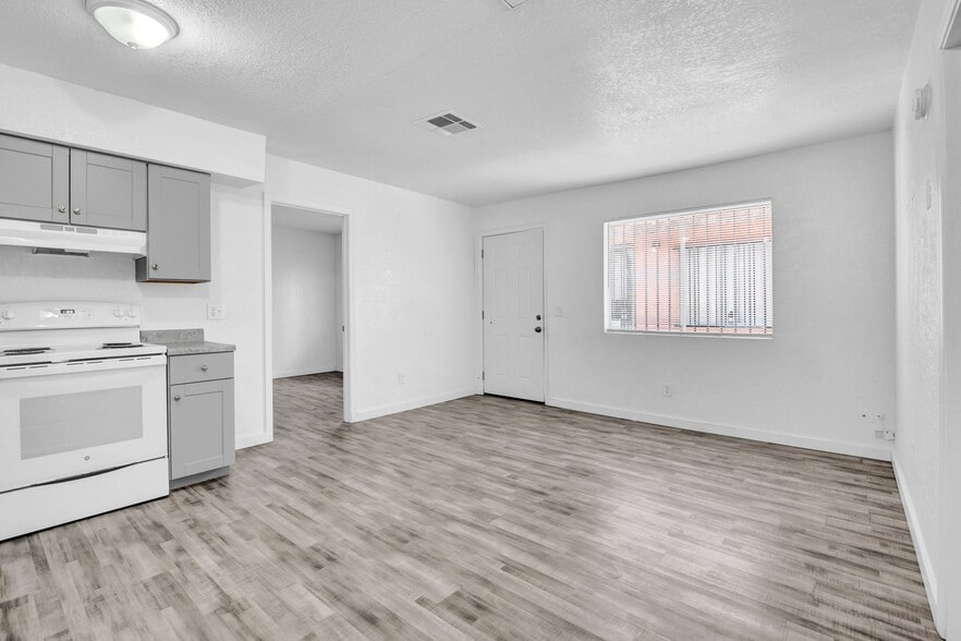 More Photos Of 1119 W Fillmore St, Phoenix Apartments For Sale