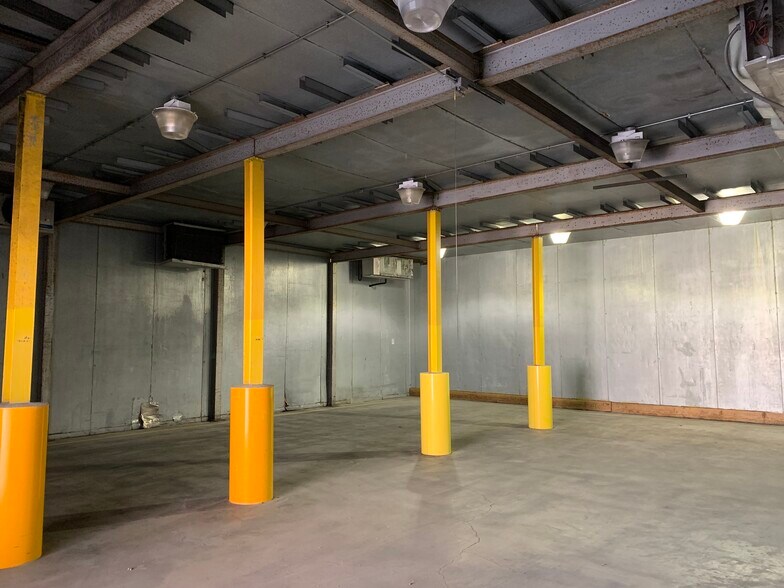 More Photos Of 1641 N 8th St, Colton Food Processing For Lease